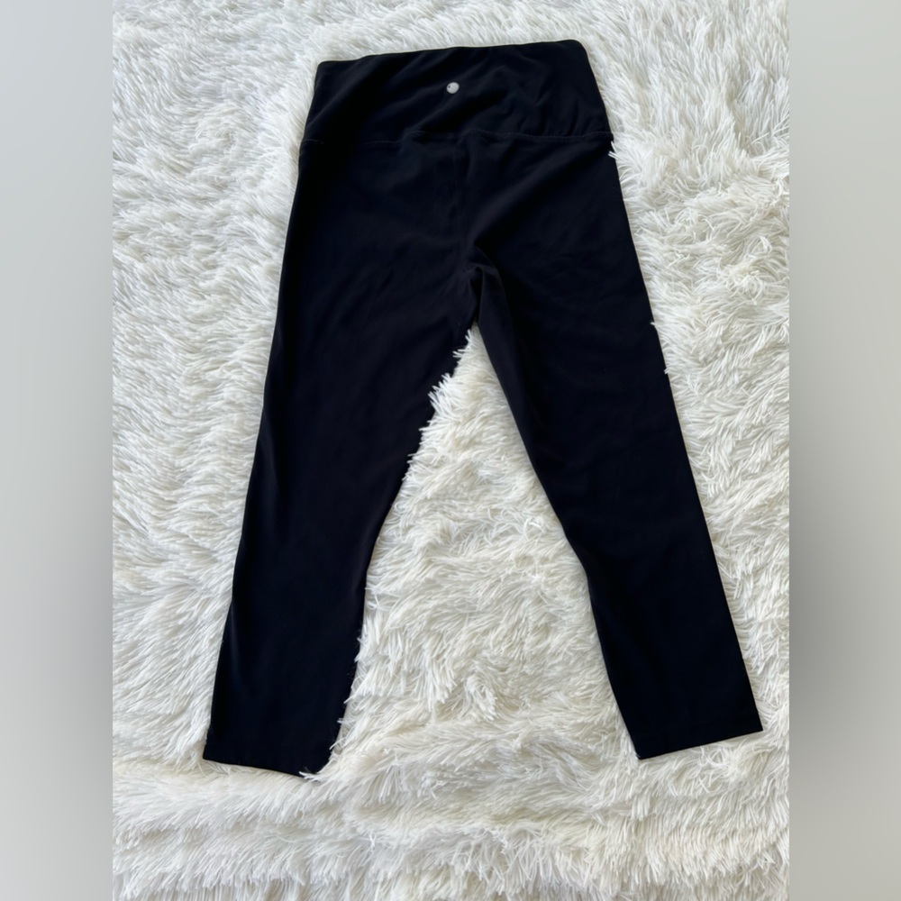 Yogalicious Lux black cropped leggings size small - Picture 6 of 9
